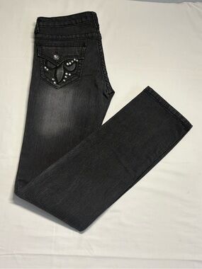 Women’s Black Slim Straight Jeans with Studded Pocket